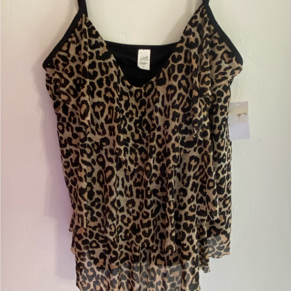 Bundle animal print summer top (NWT) and Nine west handbag (used like new)